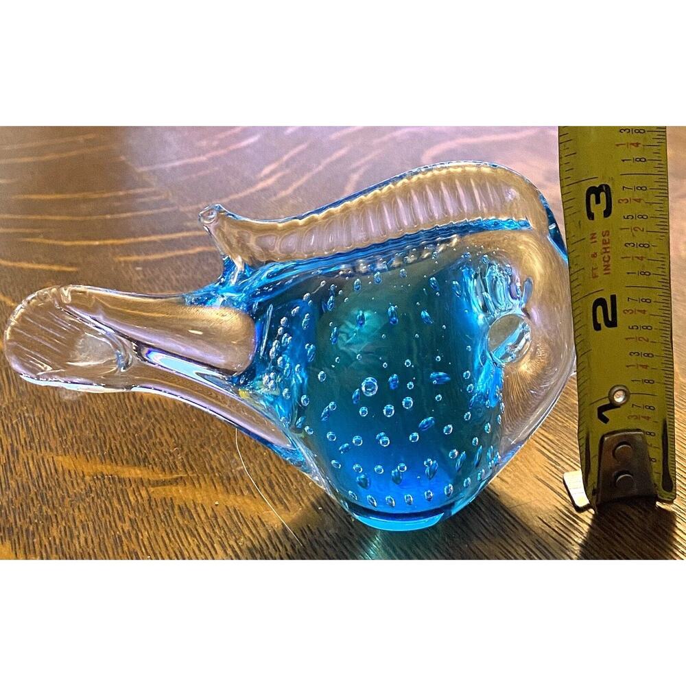 VTG ANTWERP SWEDEN ART GLASS BLUE FISH DECOR PAPERWEIGHT CLEAR POLISHED BASE - Picture 6 of 6